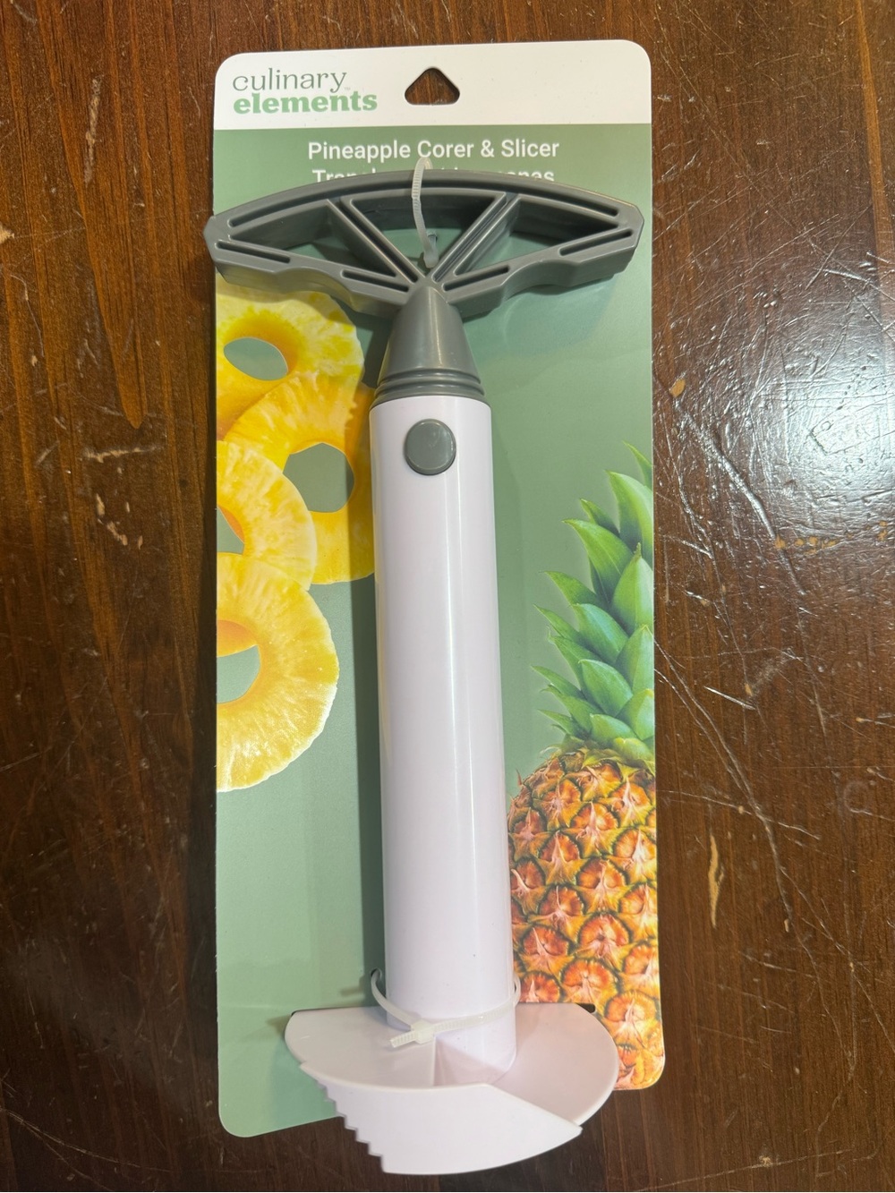 Culinary Elements Pineapple Corer & Slicer - New